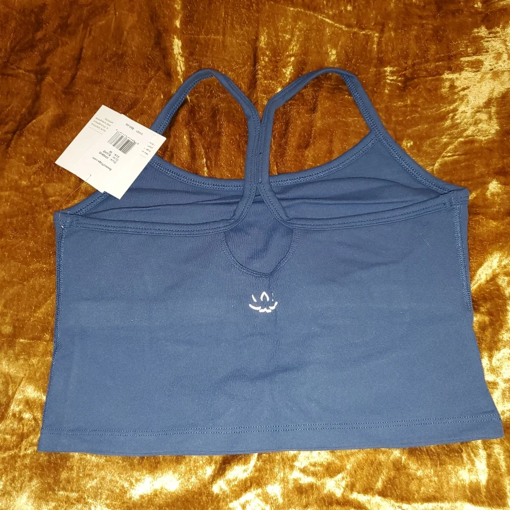 ๐งโโ๏ธ Beyond Yoga Supplex Slim Racerback Cropped Tank - Picture 12 of 15